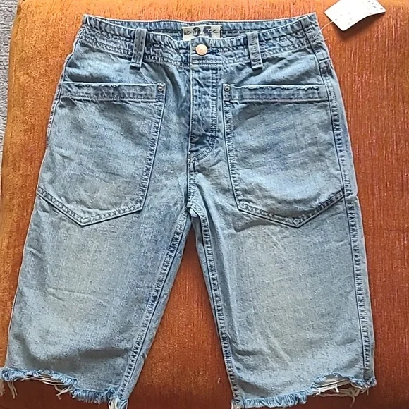 FREE PEOPLE Bermuda Denim Shorts - Picture 4 of 14
